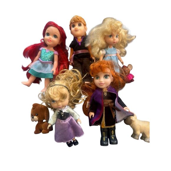 Disney Princess poseable Animators Collection dolls with sidekicks  20025 - Picture 1 of 3